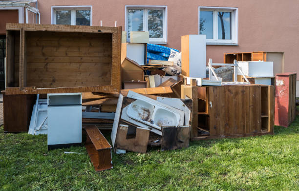 Best Attic Cleanout Services  in Grenada, MS